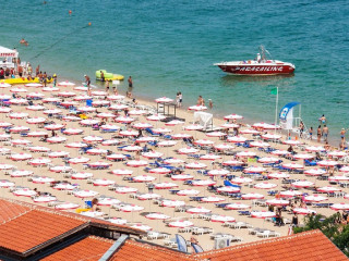 ASTERA Golden Sands
