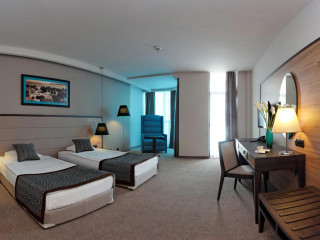 Astera Hotel & Spa