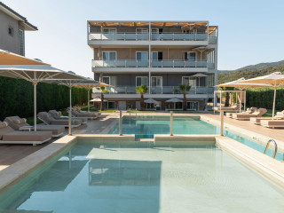 Astra Sarti Luxury Suites