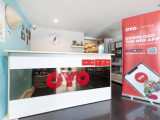 OYO 618 AT KHAOSAN HOSTEL ADULTS ONLY