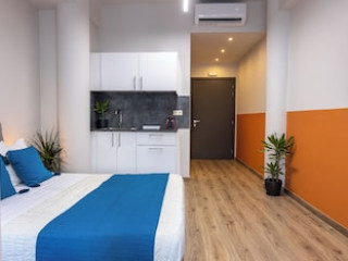 ATHENIAN SENSATIONS APARTMENTS AND SUITES