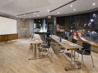 ATHENS TIARE HOTEL