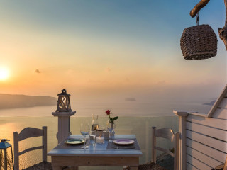 Athermi Suites - Adults Only