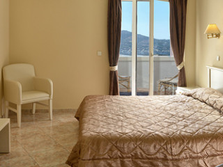 ATHINA PALACE RESORT & SPA