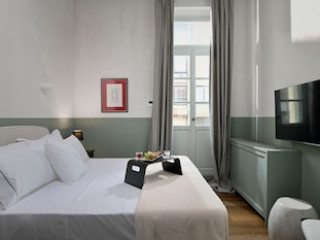 ATHINAIDOS QUARTERS BY KANDK