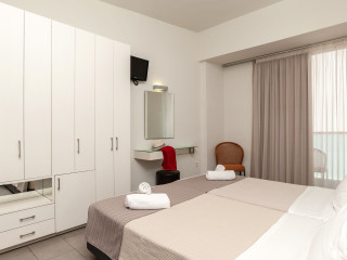 ATLANTIS BOUTIQUE HOTEL & SPA