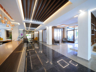 Atrium Ambiance Hotel