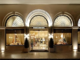 ATRIUM HOTEL AND SUITES