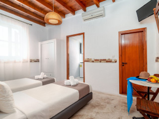 Auberge 32 |  Old Town