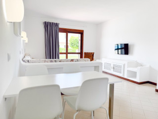 Aura Village City & Beach Apartments