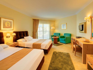 Aurora Oriental Resort