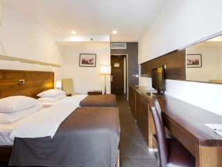 Avala Resort & Villas