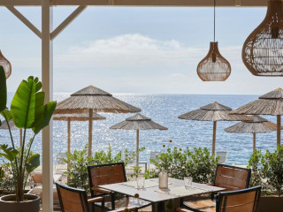 Avali, Mar-Bella Collection