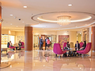 Avani Deira Dubai Hotel