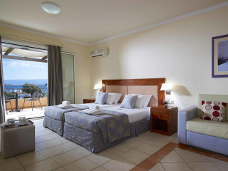 Avantis Suites Hotel 