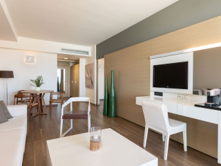 AVRA IMPERIAL HOTEL