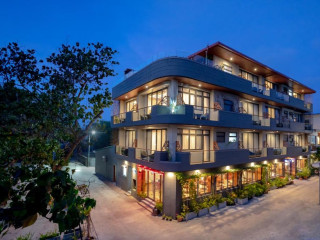 Ayala Ocean View Hotel