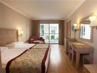 Sani Asterias Suites