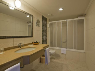 Aydınbey Kings Palace Hotel