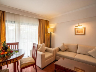 Azal Pyramids Hotel