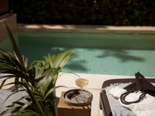 Azur Hotel Vouliagmeni