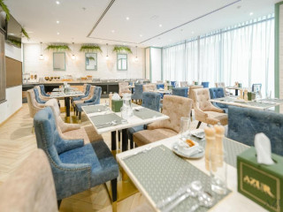 Azur Regency Hotel Apartments