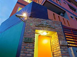 BAAN KAMALA GUESTHOUSE