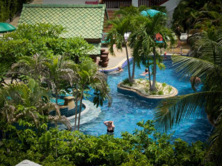 Baan Karonburi Resort