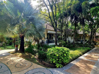 Baan Khaolak Beach Resort