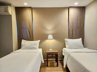 BAAN TANWA - MRT RATCHADAPISEK