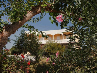 EL KARMA AQUA BEACH RESORT