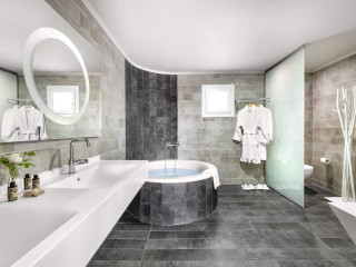 Alexandra Beach Spa Resort