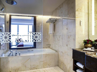 Bab Al Qasr, A Beach Resort & Spa