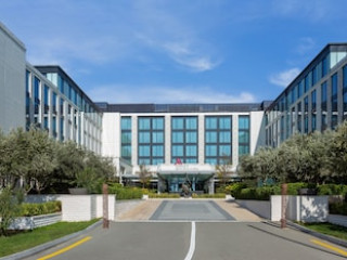 BAKU MARRIOTT HOTEL BOULEVARD