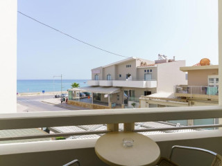 Pearl Beach Crete