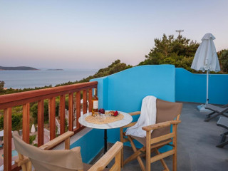 Naftilos