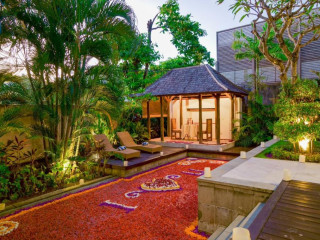 Bale Gede Luxury Villas