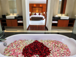 Bale Gede Luxury Villas