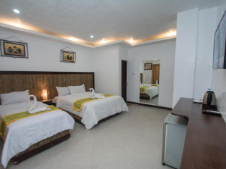 Bamboo Beach Resort & Restaurant