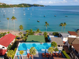 Bandara Phuket Beach Resort