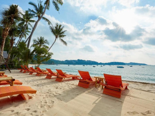 Bandara Phuket Beach Resort