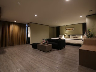 BANGKOK INTER PLACE