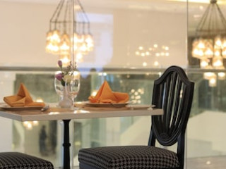 BANGKOK MIDTOWN HOTEL (SHA)