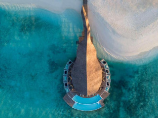 Banyan Tree Vabbinfaru Resort