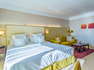 Barcelo Royal Beach