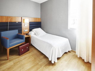 Barcelona Century Hotel