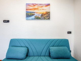 Bari Waterfront Apartment