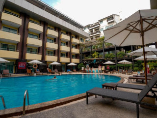 Baron Beach Hotel