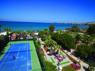 BATIHAN BEACH RESORT & SPA