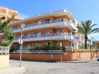 Baulo Mar Apartments